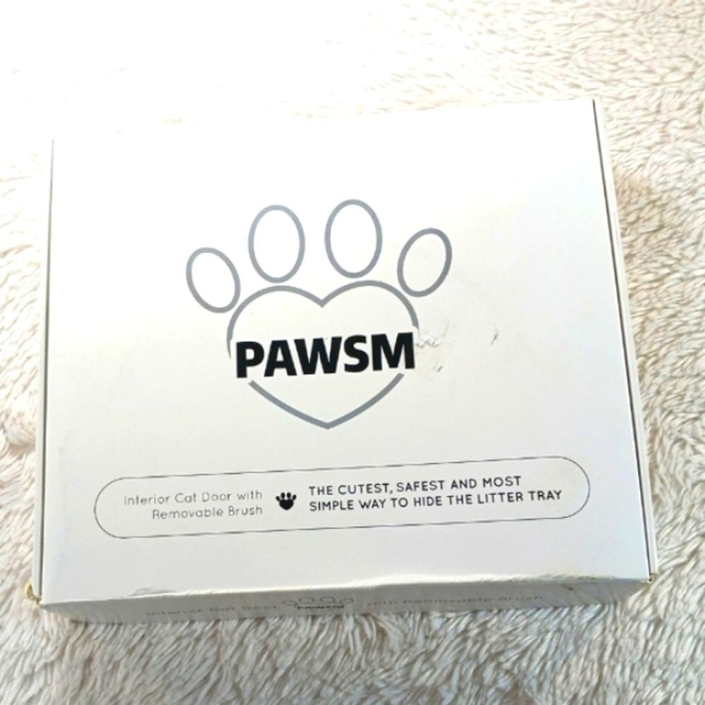 NWOT PAWSM Interior Cat Door with Removable Brush.